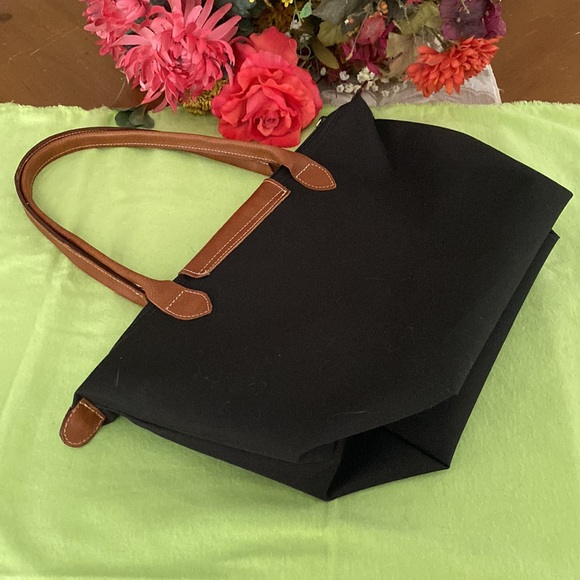 Designer inspired, nylon and genuine leather tote - Picture 4 of 15